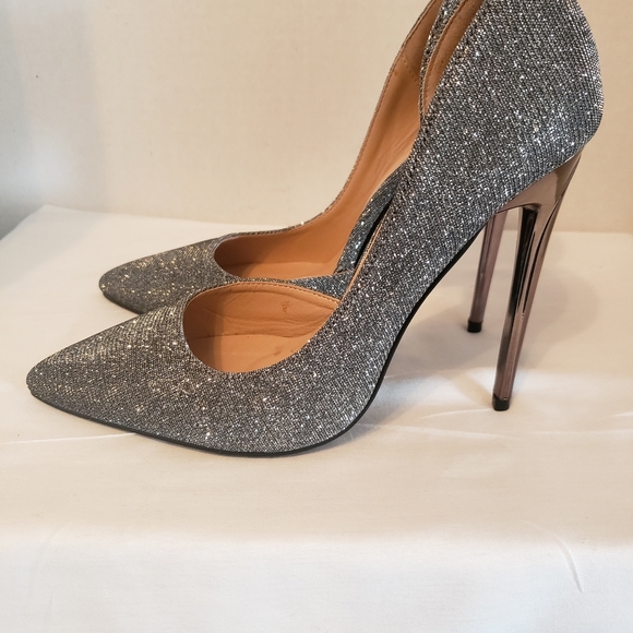 Womens Charlotte Russe Silver Stelleto Size 6 - Picture 4 of 9